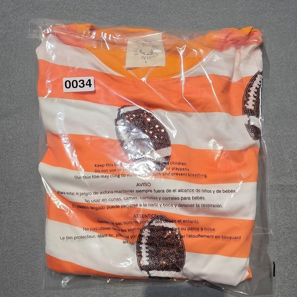 Fantastic Fawn NWOT New In Poly Orange White Patch Striped Football Shirt PTP32 - Picture 6 of 7